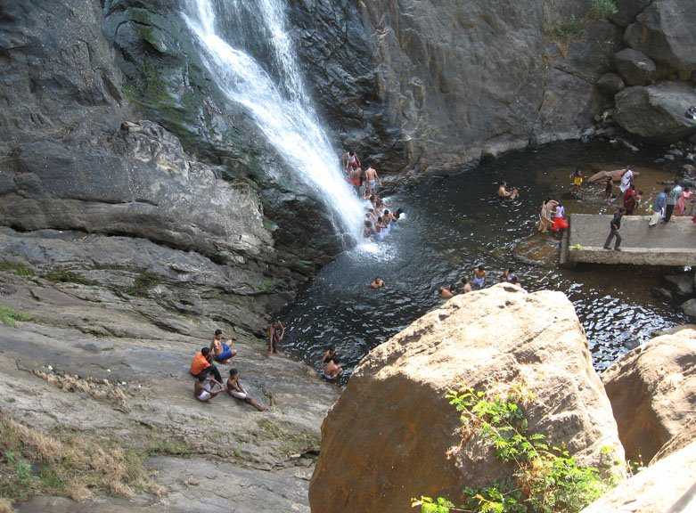 Palaruvi Waterfalls